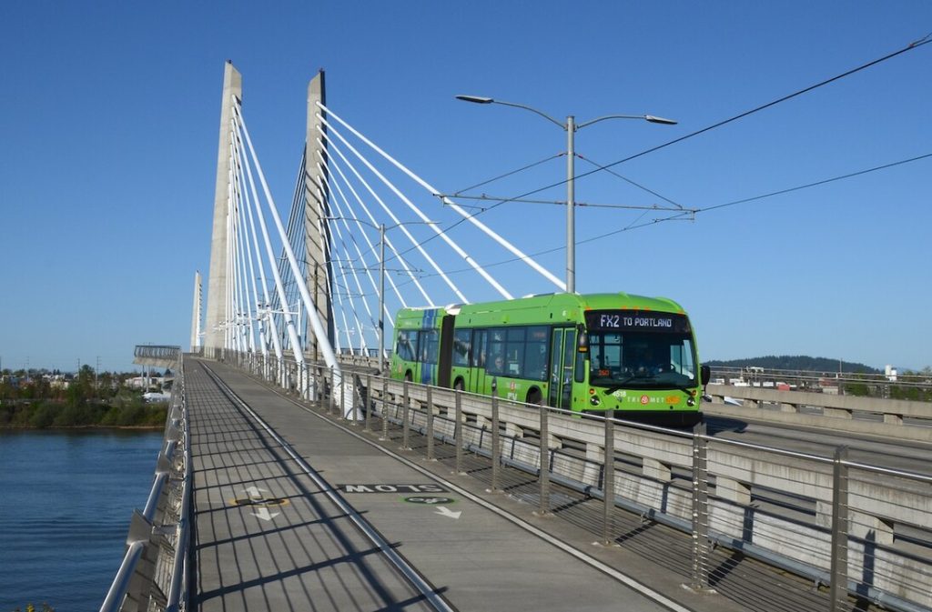 TriMet bus over Tilikum